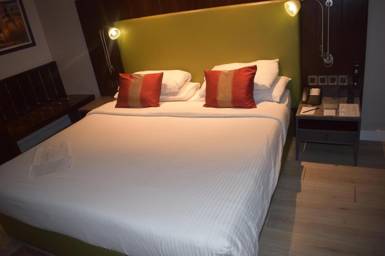 Country Inns & Suites By Radisson Manipal Extérieur photo